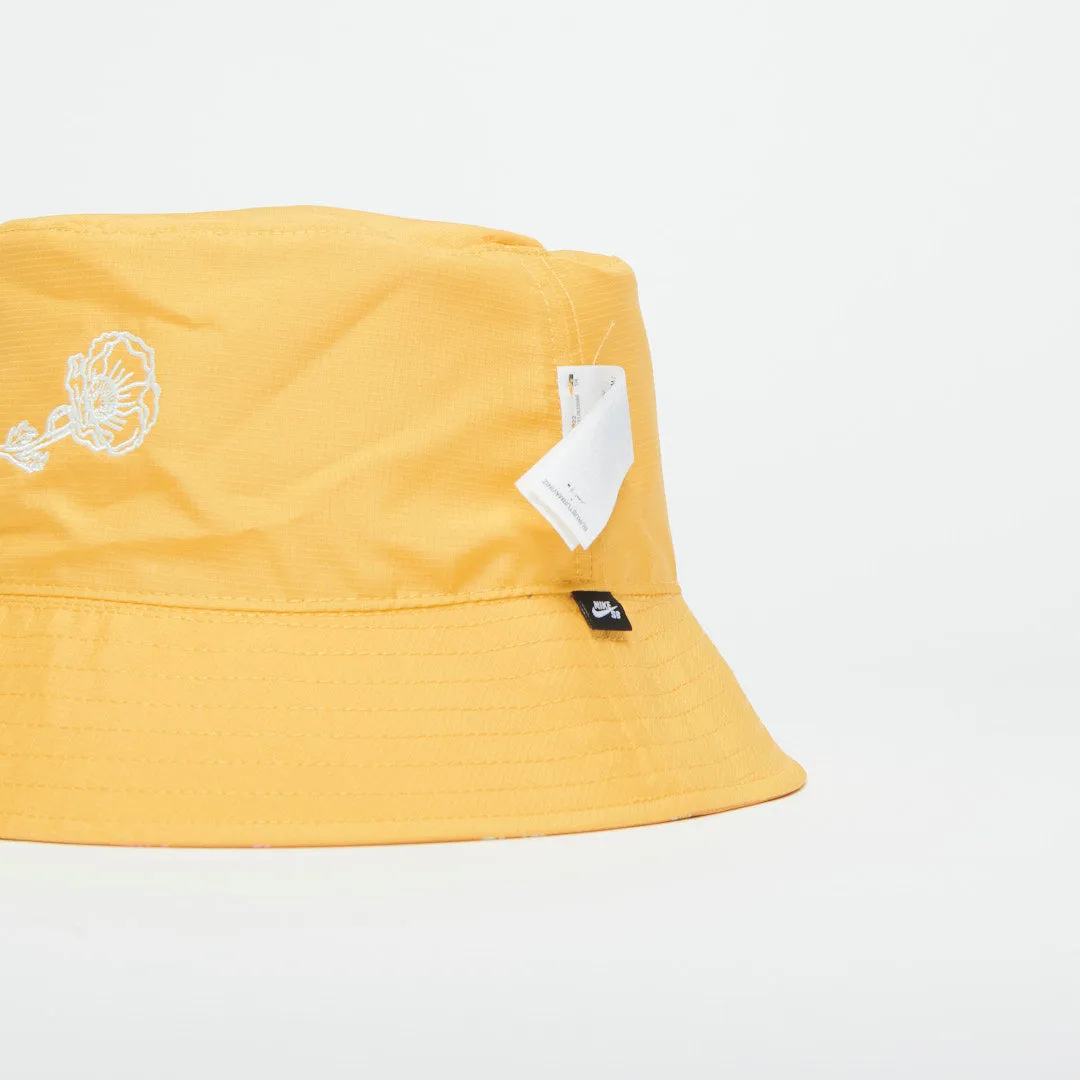 Bob Nike SB - Reversible Graphic Bucket Hat (Sanded Gold)