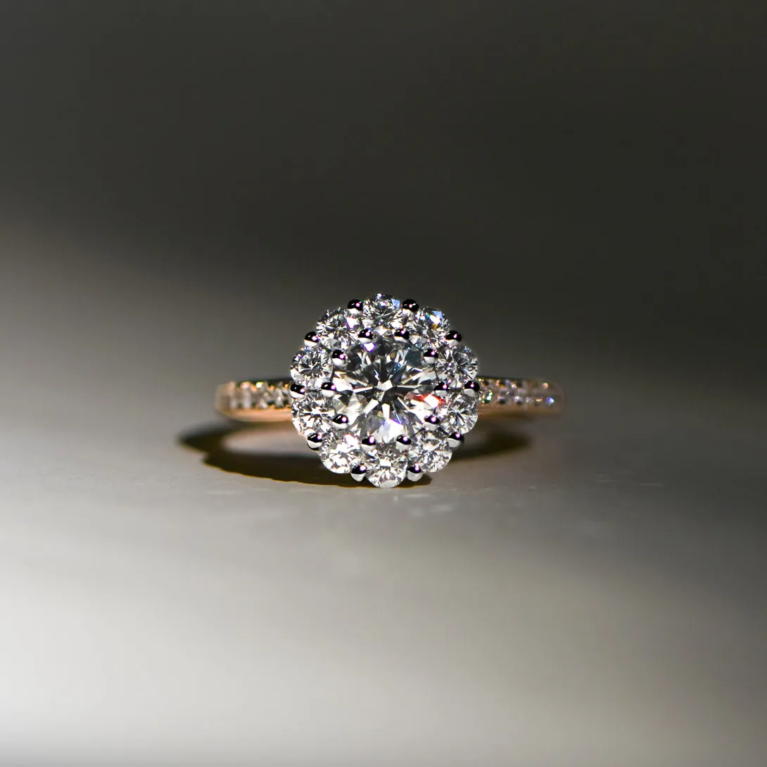 Danique | Round Brilliant Diamond Engagement Ring with Halo and Shoulder Stones