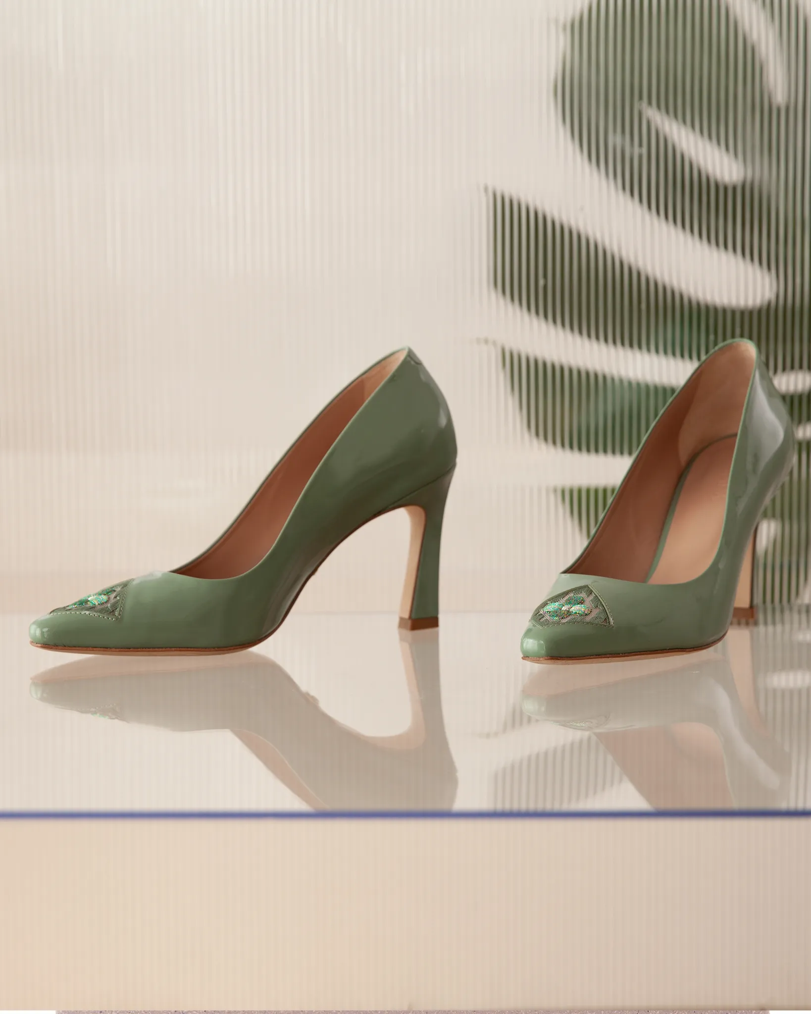 Fiorellini Pump in Semi-Patent Leather 85 Sea Green