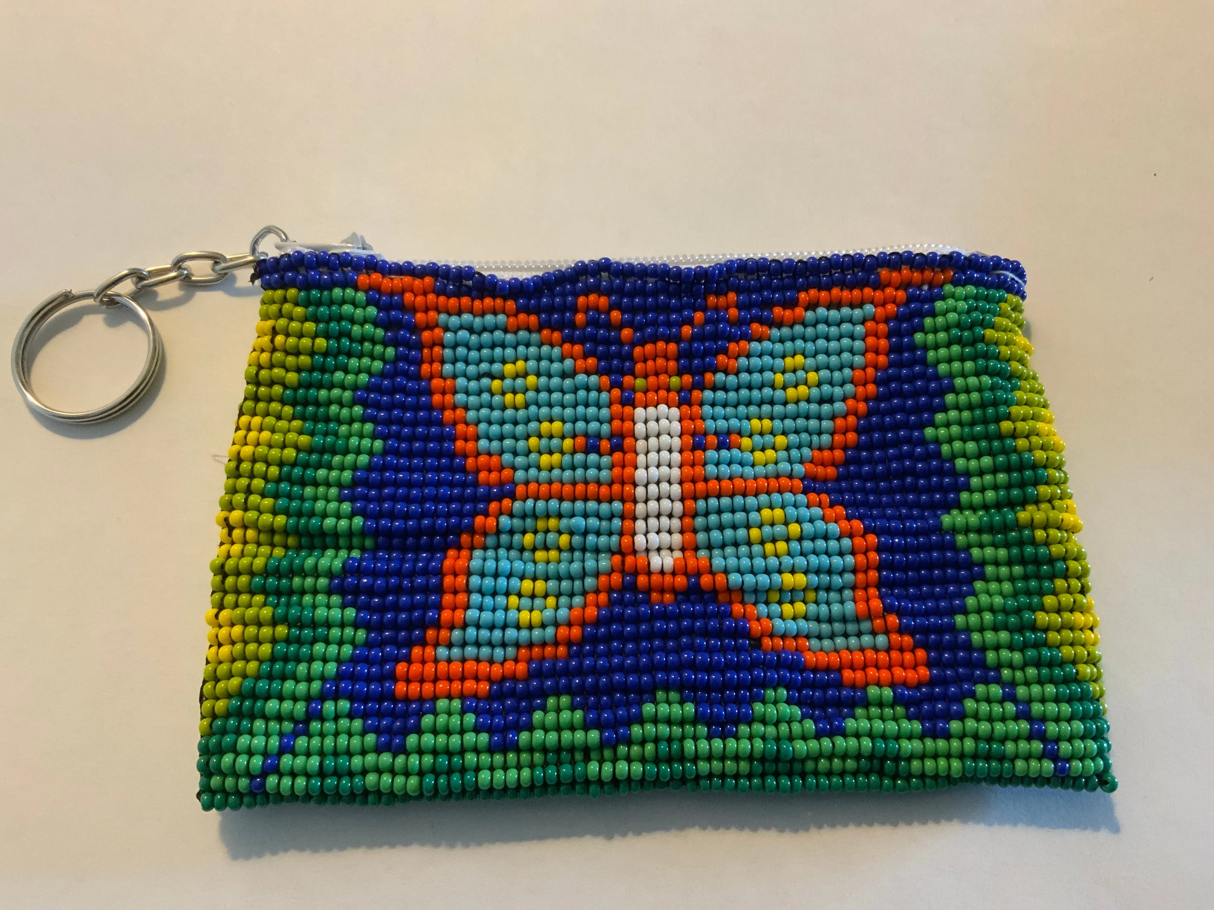 Guatemalan Pictoral handcrafted glass bead change purse with key ring.