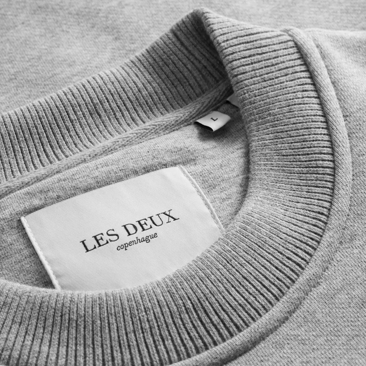 Les Deux Varsity Sweatshirt 2.0 (Light Grey Melange + White)