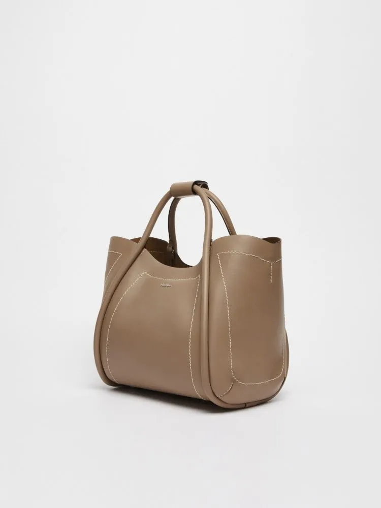 MAX MARA Chic Handbag for Women - Casual Elegance