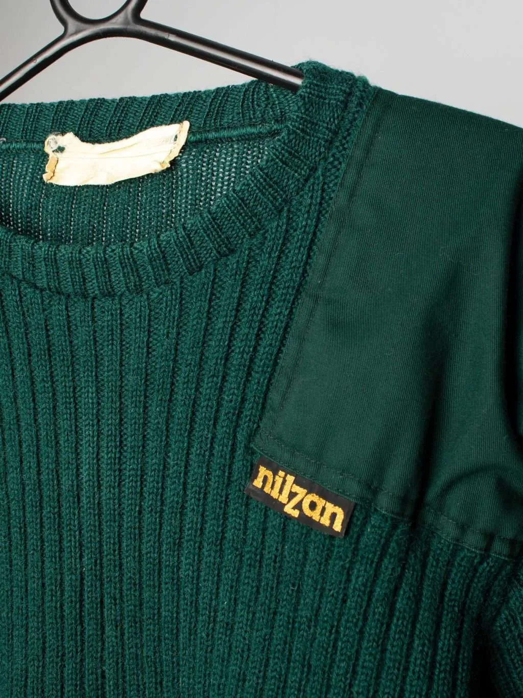 Mens vintage military style jumper in green with shoulder details workwear style 1980s – Large