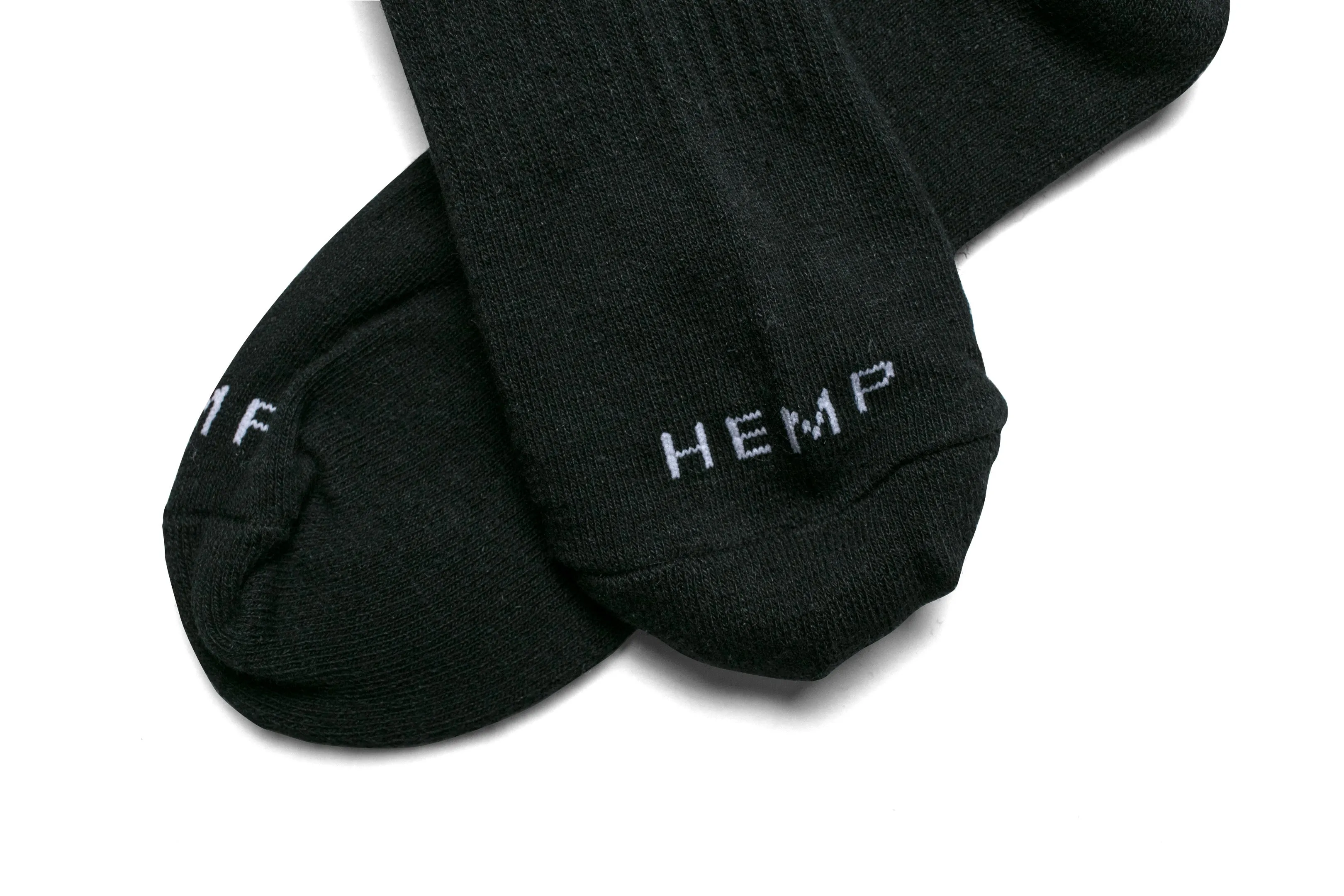 the WOODS HEMP CREW SOCKS BLACK