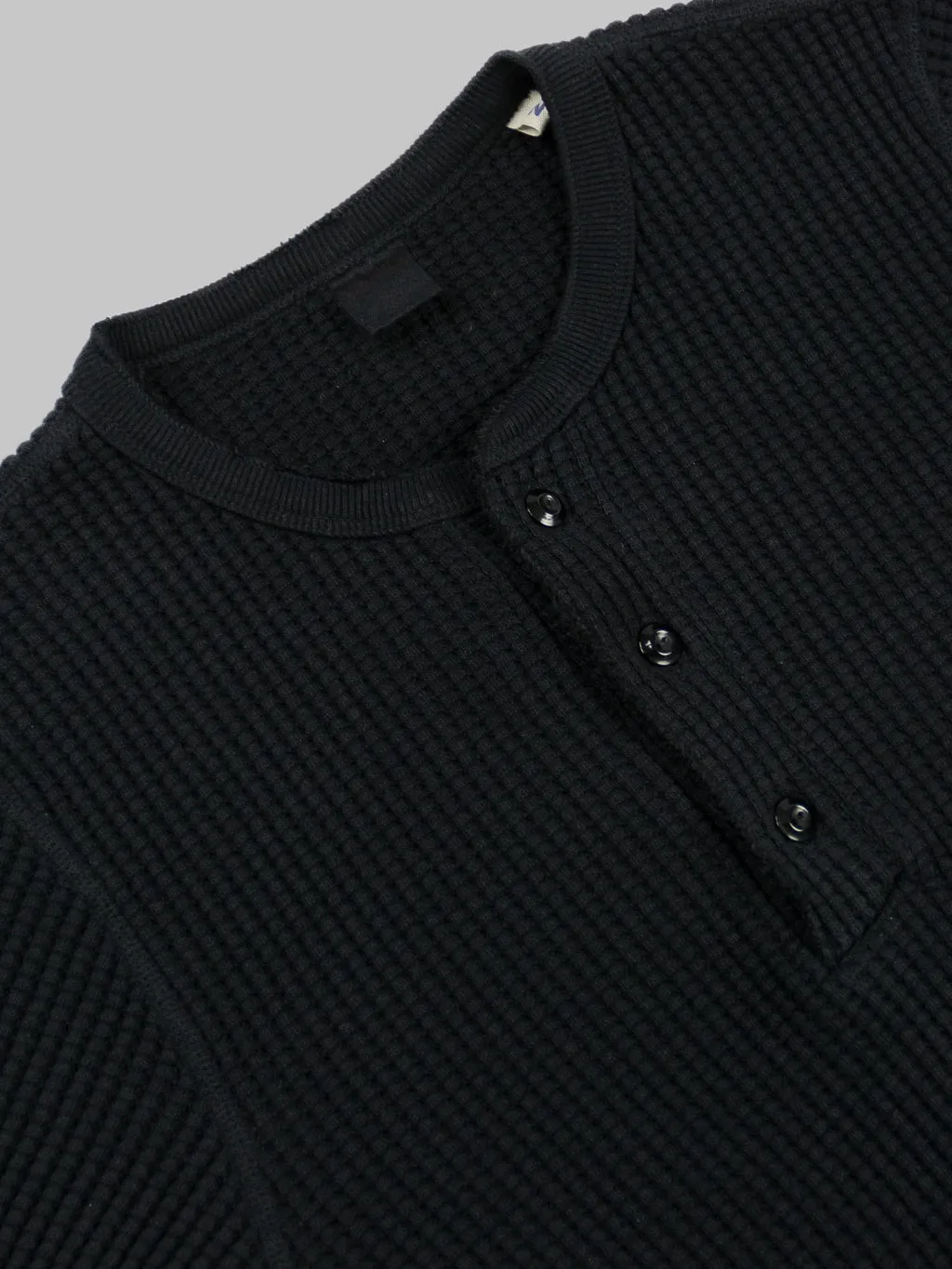 UES Thermal Big Waffle Henley T-Shirt Black